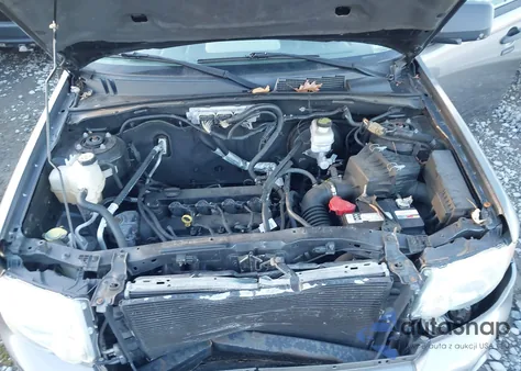 2011 Ford Escape Xlt из США, поврежденный, VIN 1FMCU9D7XBKC35893